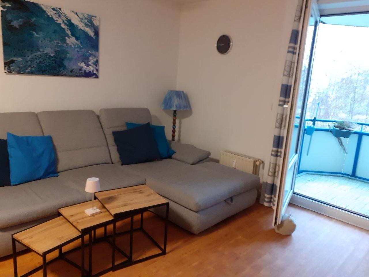 Aquamarin - Charmantes Appartement Mit Balkon Росток Екстериор снимка